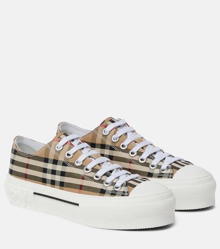 burberry shoes sale|burberry shoes outlet online.